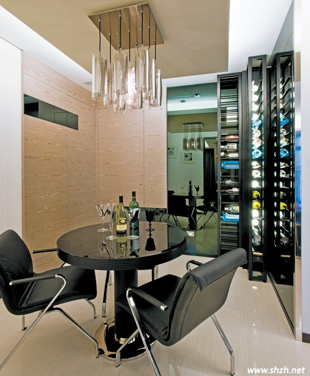 現(xiàn)代奢華風(fēng)餐廳