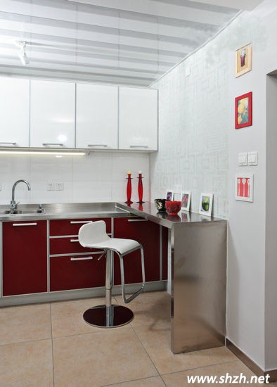 時(shí)尚酒紅色中式廚房