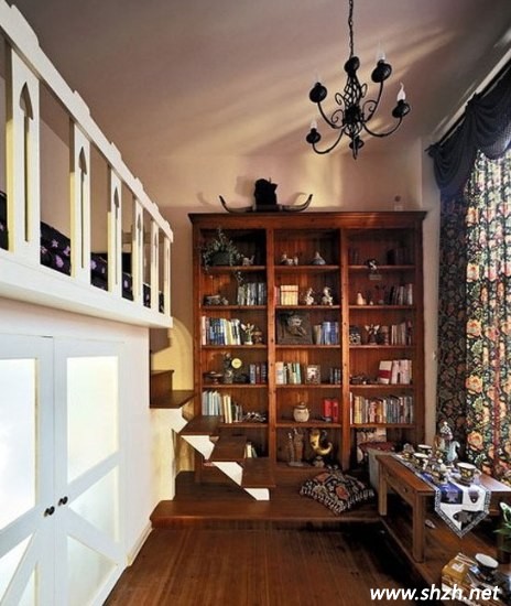 沿窗設(shè)計的地臺