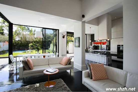 復(fù)式公寓樓客廳設(shè)計